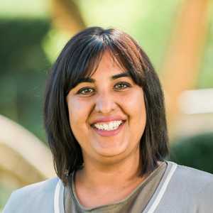 Smita-300px-X-300px
